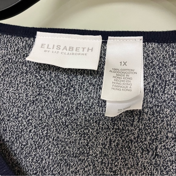 Two piece brand new suite for women. Designer, comfortable, soft, stretchy. - Picture 4 of 9